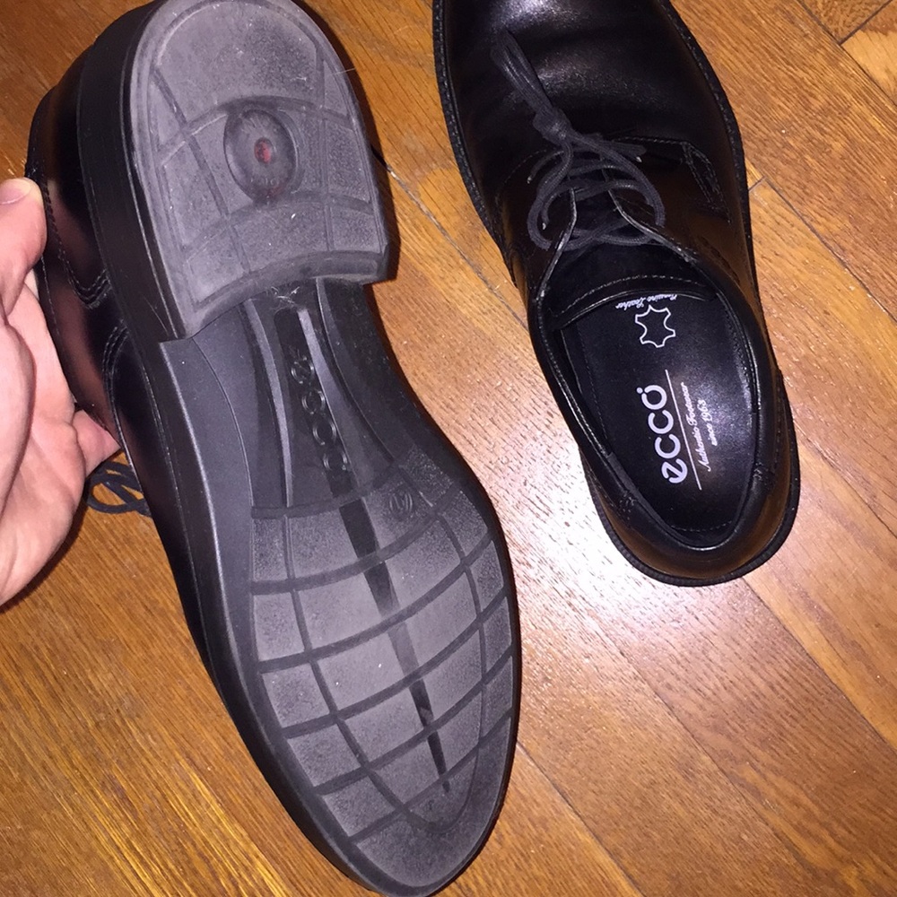 ecco dress shoes